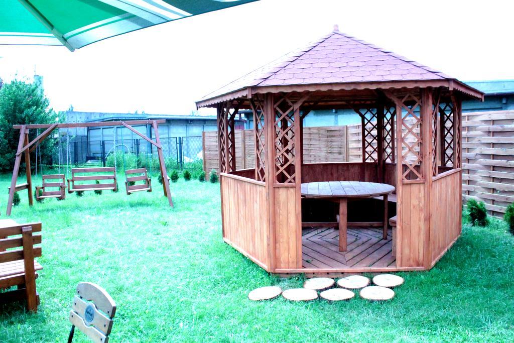 Zajazd Skorpion B&B ออชเวียนชิม ภายนอก รูปภาพ